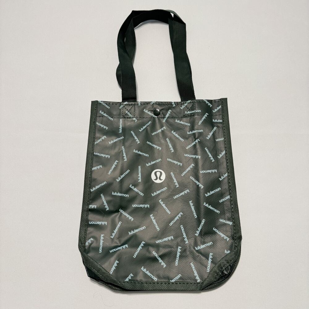 Lululemon Reusable Bag Tote Snap Closure Large Size 16x14x6.5" Green. New